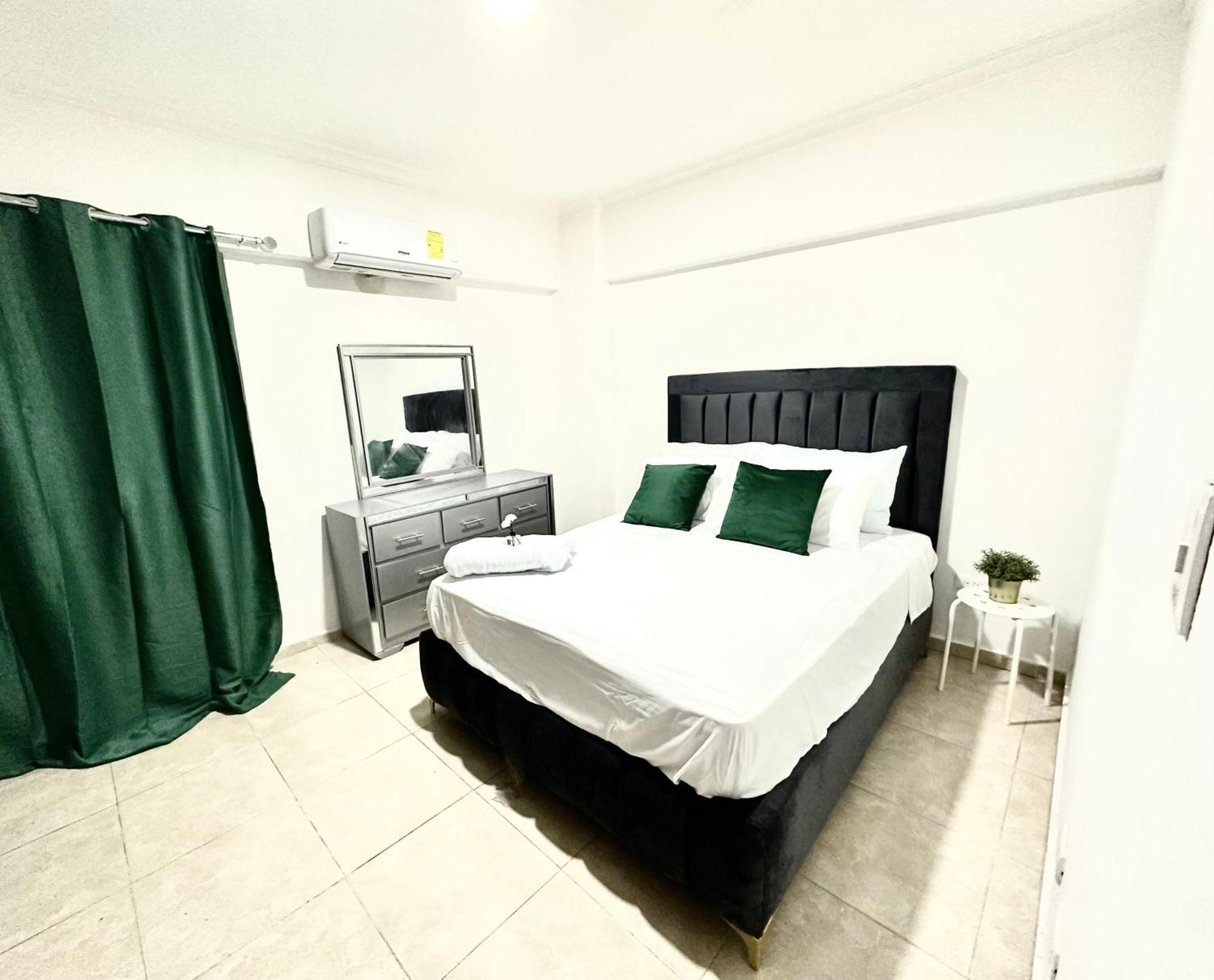 Residencial Ana Maria Hotel ซานโตโดมิงโก ภายนอก รูปภาพ